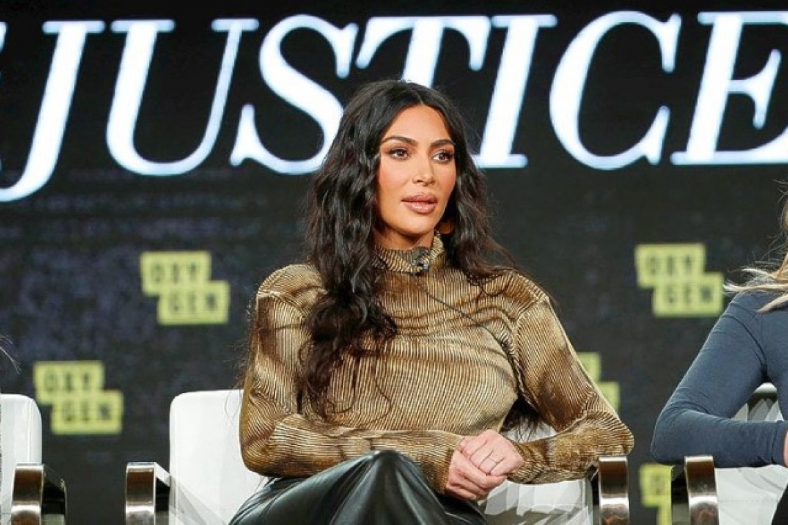 Kardashian shrugs off critics, reveals law school progress