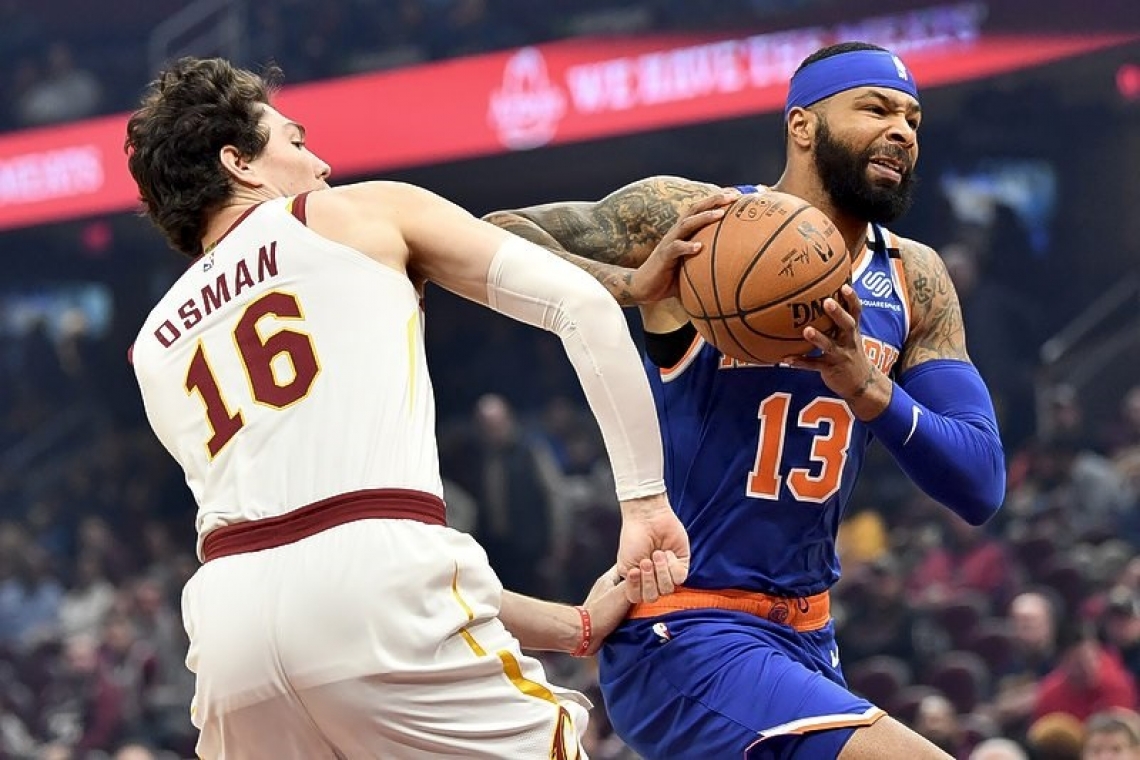  Morris, Knicks top Cavs in overtime