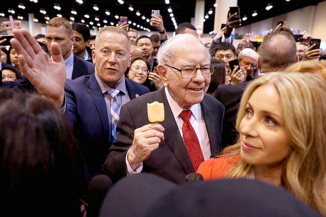 Buffett defends Berkshire stock push, reassures on future