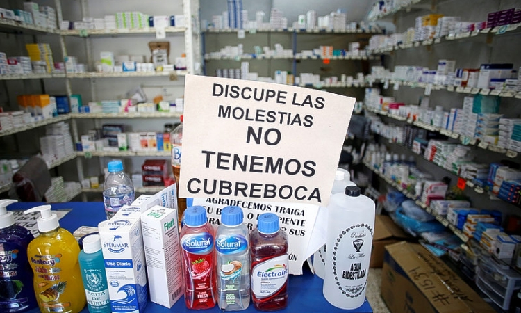 Global downturn looms as countries struggle to contain coronavirus outbreak