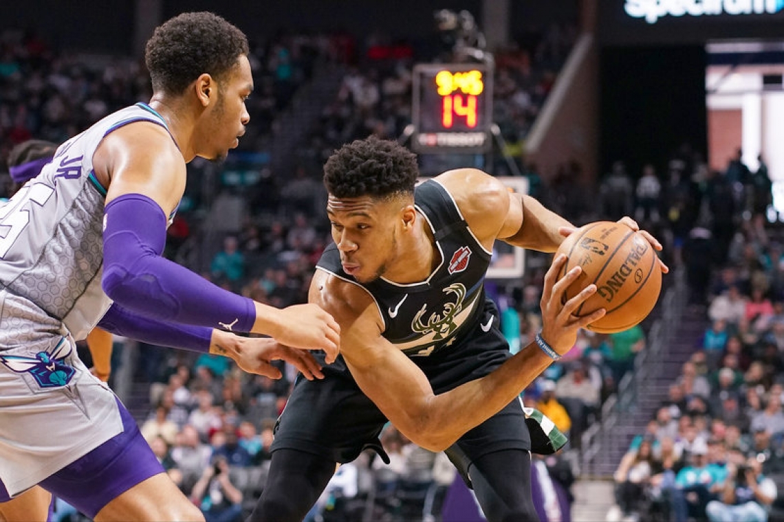 Antetotokounmpo powers Bucks over Hornets 93-85