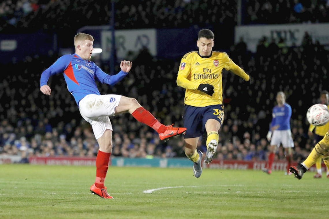  Arsenal beat Portsmouth 2-0 to cruise into FA Cup quarter-finals