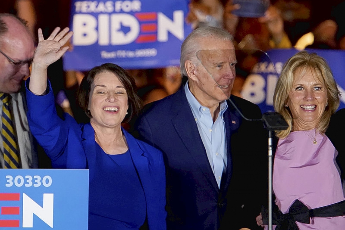 Moderate Democrats close ranks with Buttigieg, Klobuchar endorsing Biden