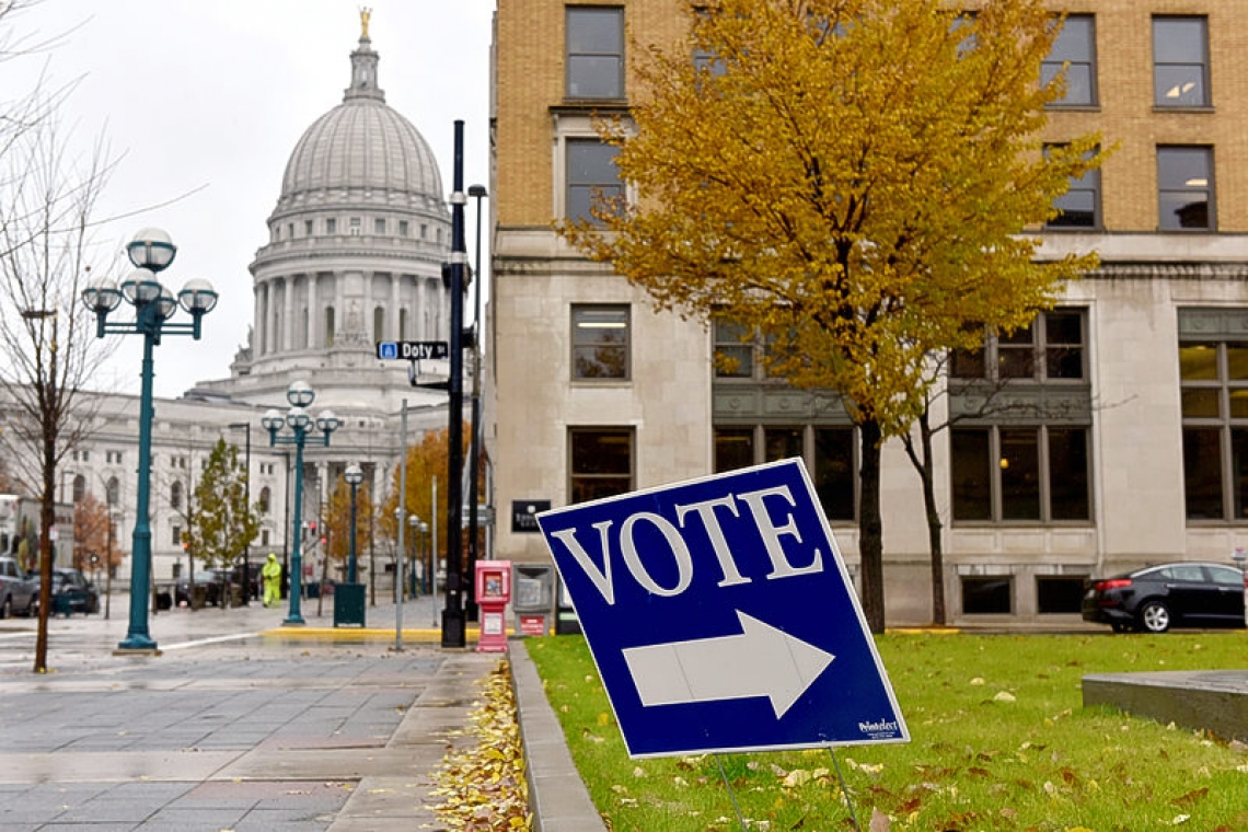 Wisconsin's Supreme Court orders  Primary  to proceed as planned 