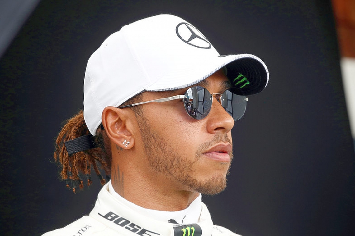 Hamilton says Mercedes  are his dream team