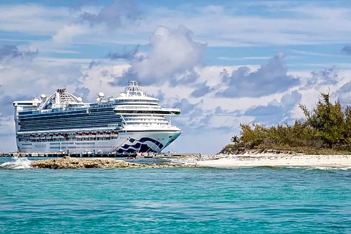    Caribbean Princess Cruise Ship in Port for Fuel Bunkering 