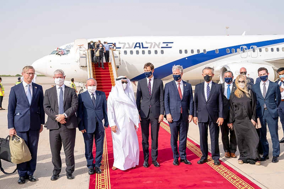 Israeli, US officials land in UAE, Kushner urges Palestinians to negotiate