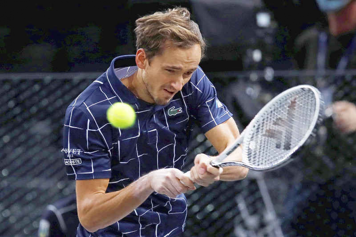 The Daily Herald - Medvedev wears down Zverev in Paris to claim third