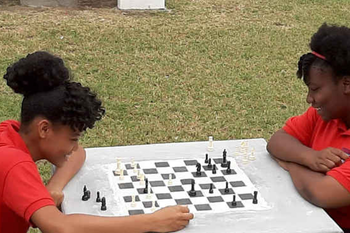 Statia sets up outdoor exercise,  first chess park in Oranjestad