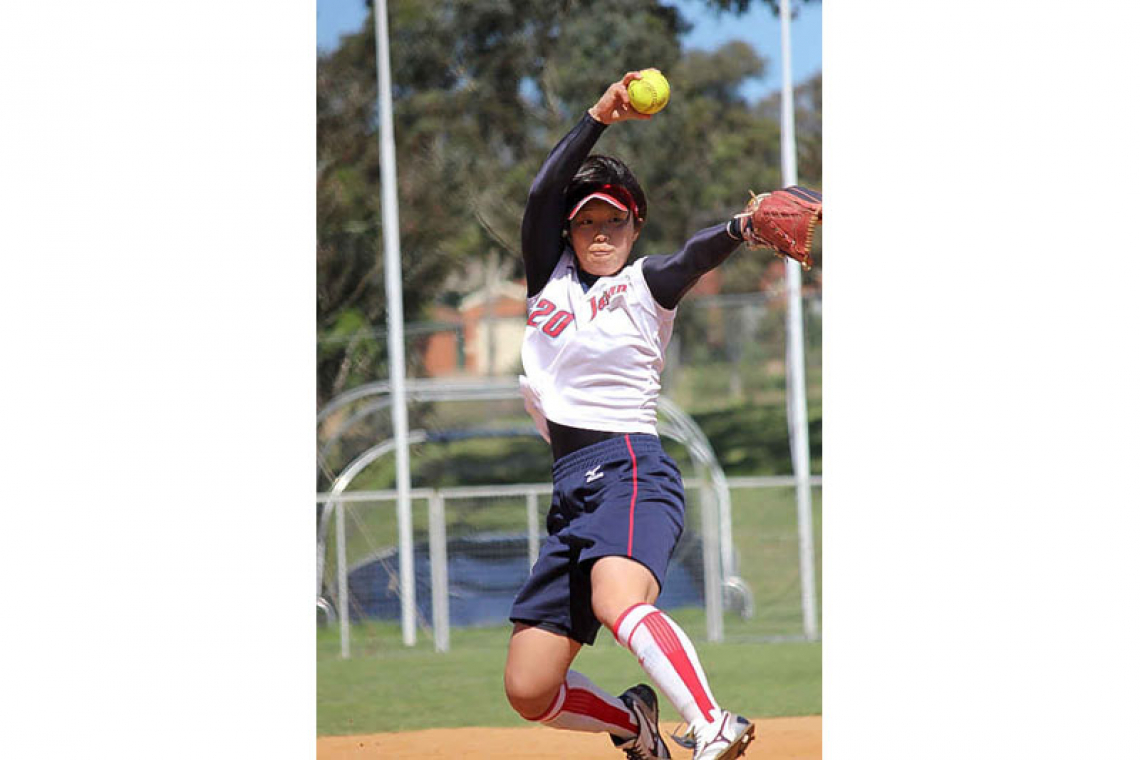 Softball tournament resumes  Sunday in Marigot stadium