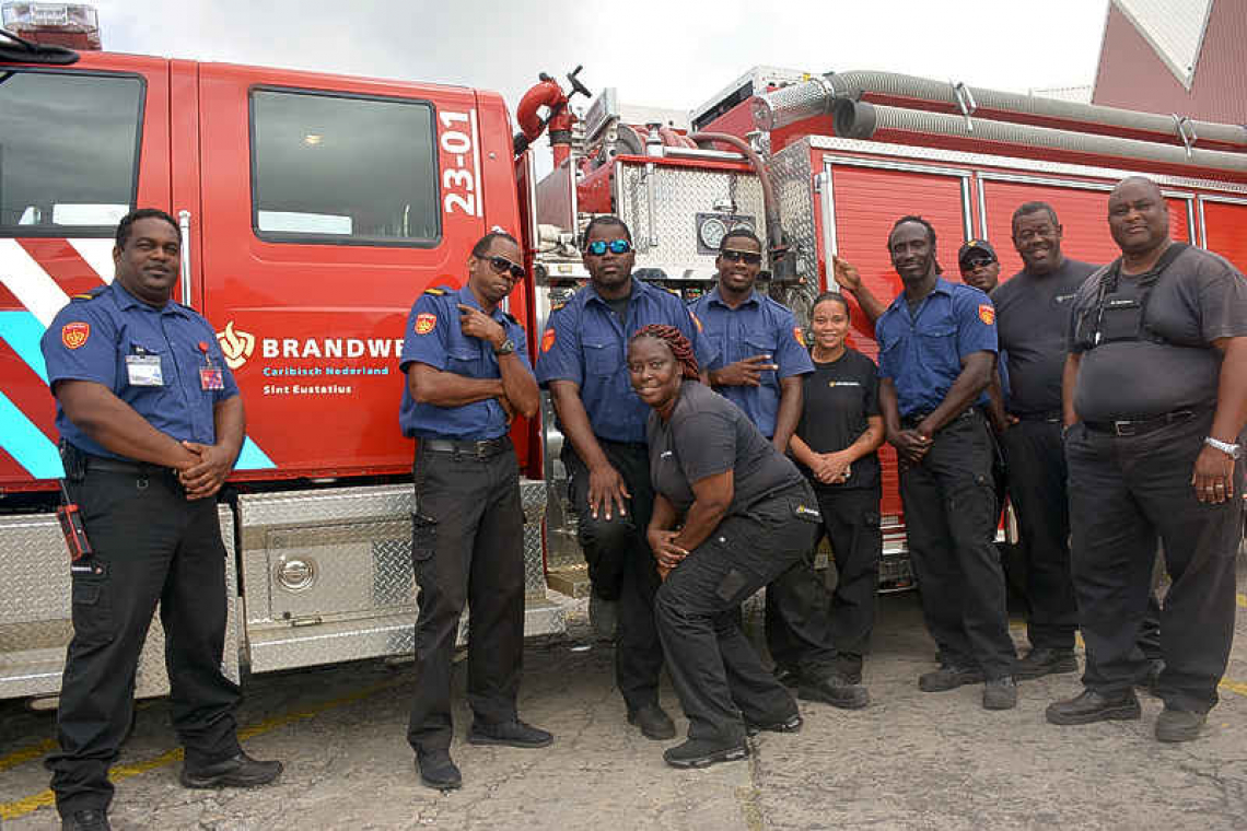 Firefighters’ week on Statia  starts with parade of sirens