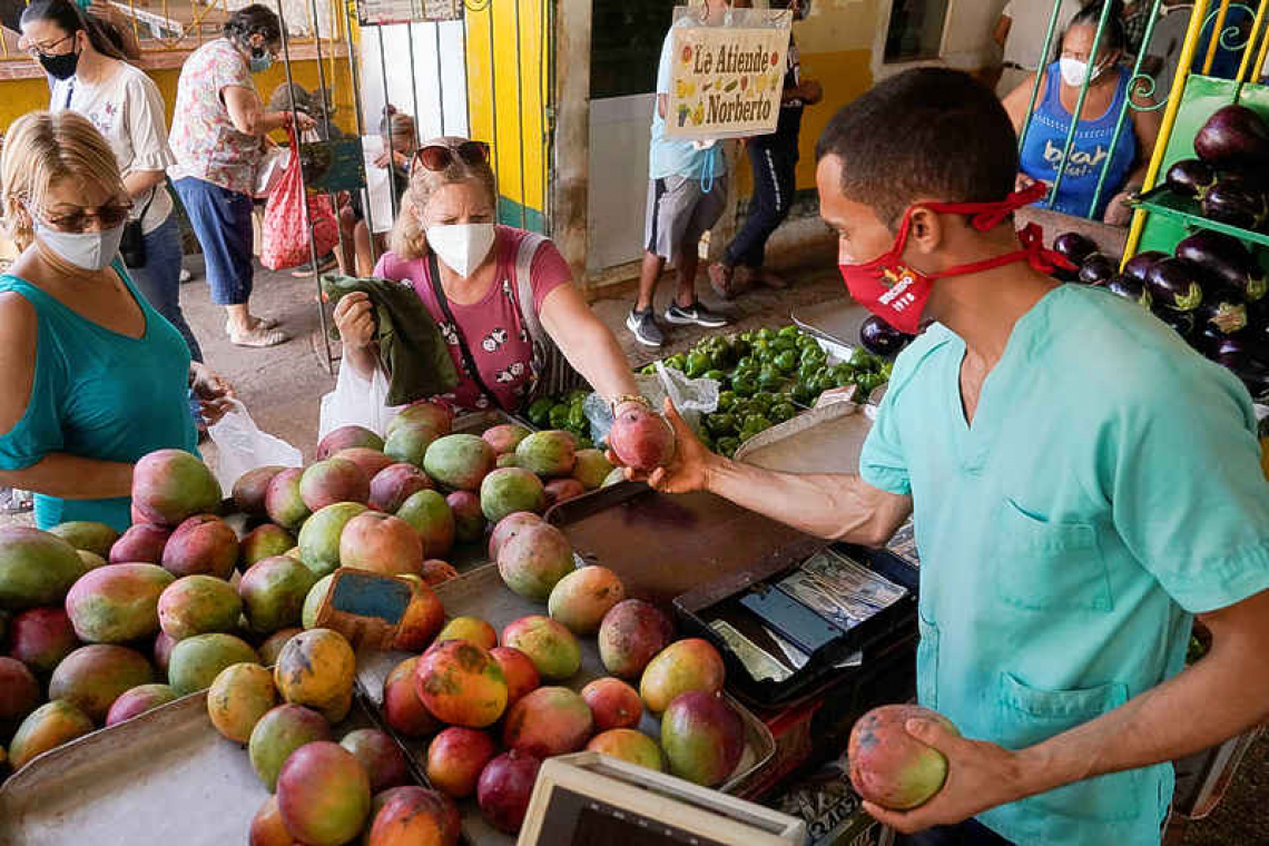 Roaring inflation compounds Cubans' economic woes