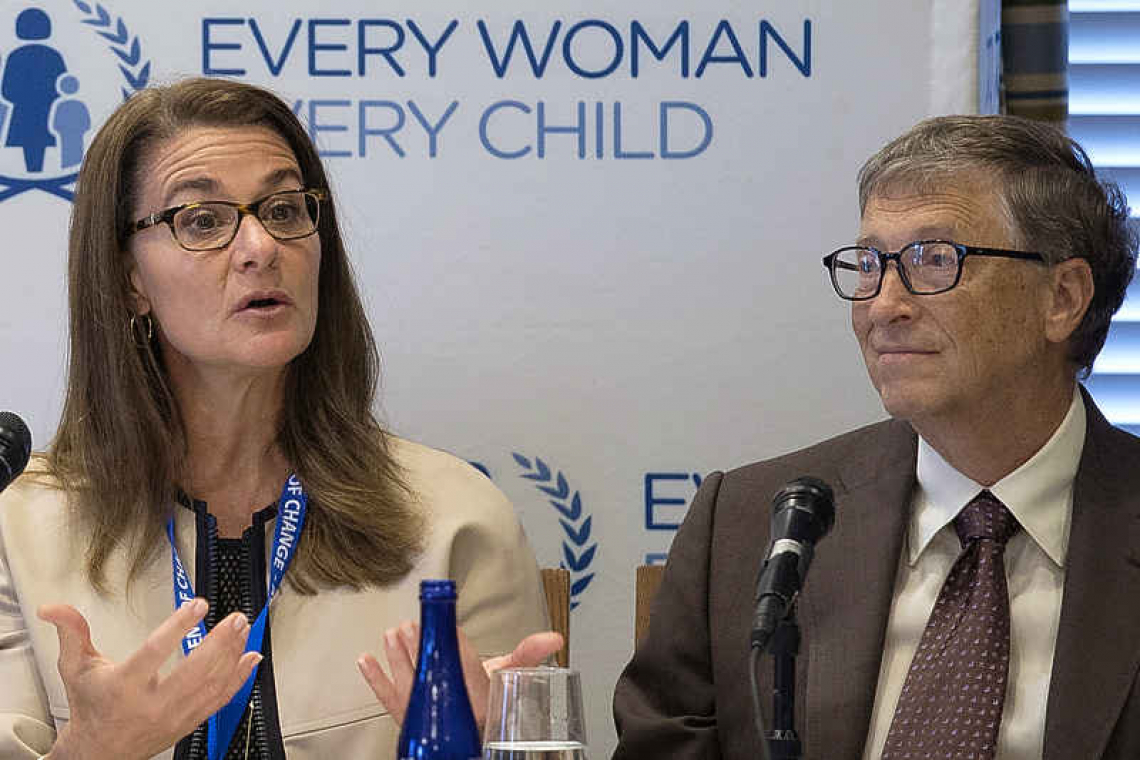 Bill, Melinda Gates officially divorced