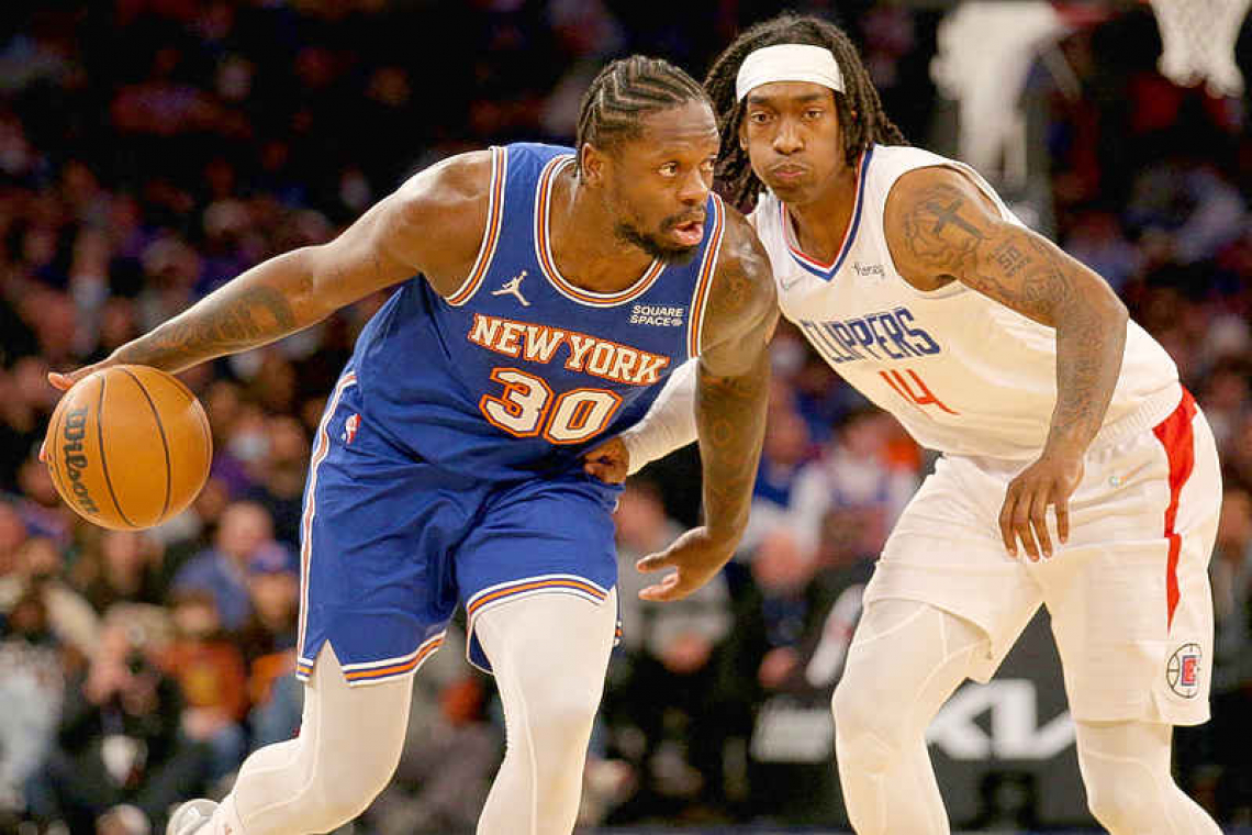 RJ Barrett helps Knicks end 3-game skid with 110-102 win over Clippers