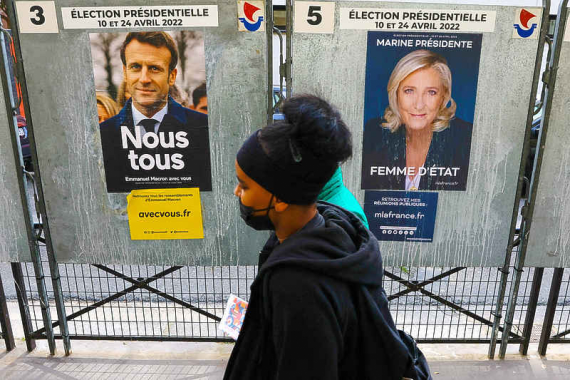 Le Pen, reaches all-time high in presidential second-round poll