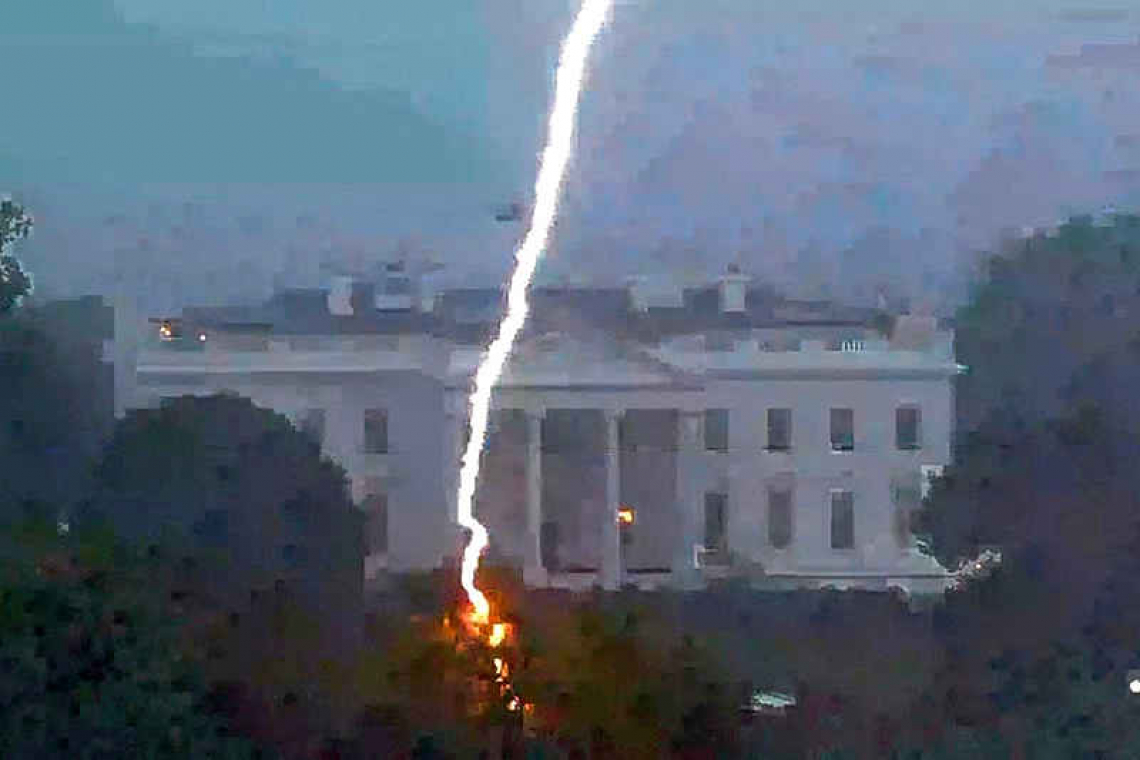 Washington DC lightning strike that killed three offers climate warning