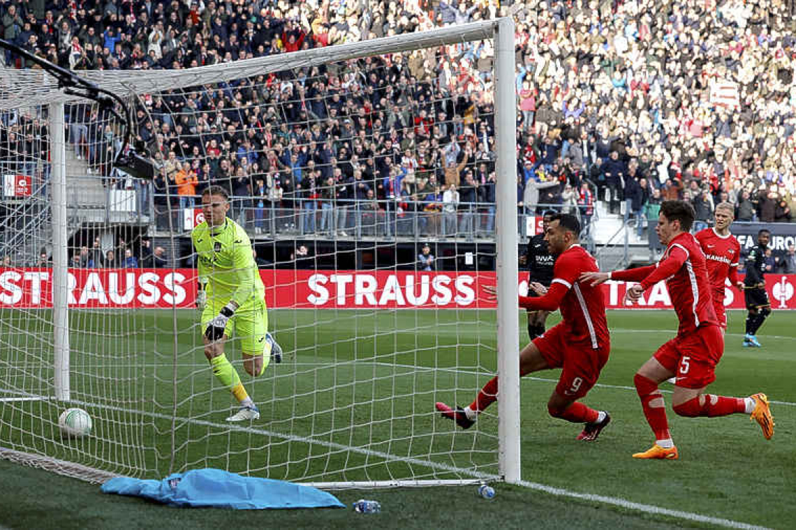  AZ Alkmaar eliminate Anderlecht on penalties