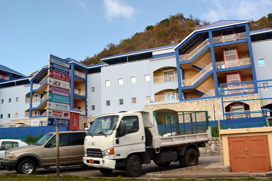 Colombian clinic is failing St. Maarten’s patients