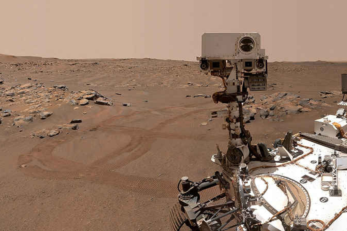 NASA rover reveals new evidence about organic molecules on Mars 