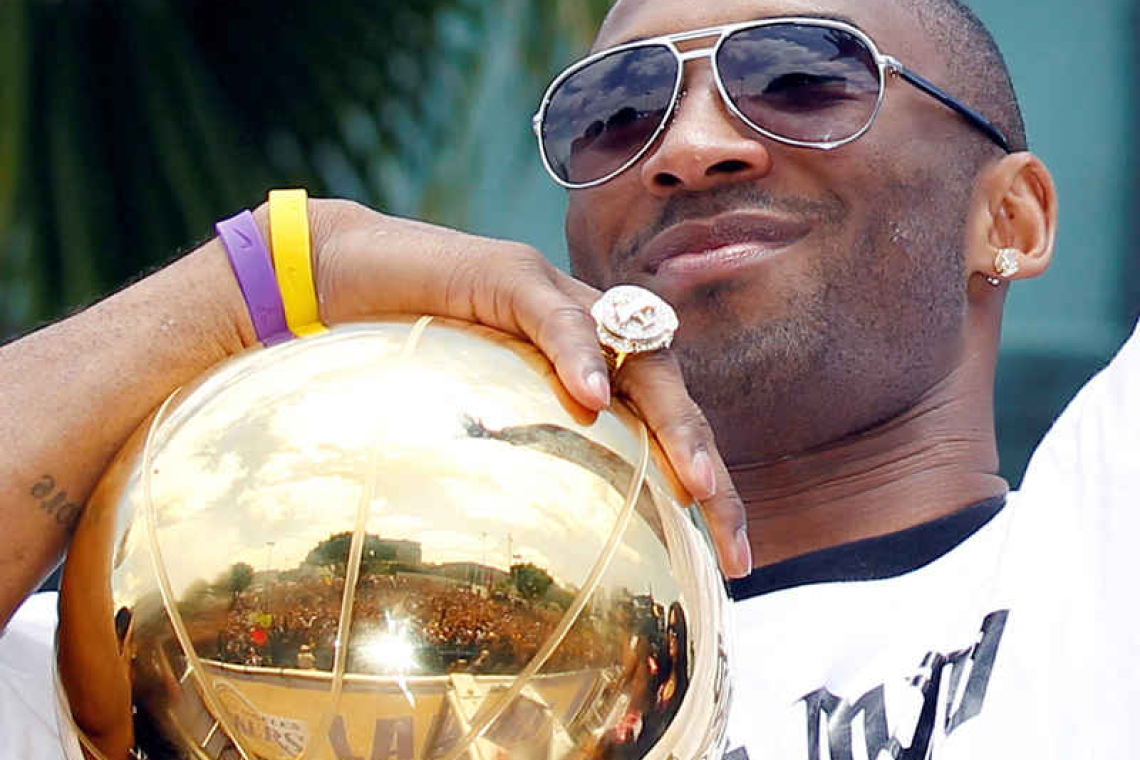 Lakers announce plans to honour Kobe Bryant with bronze statue