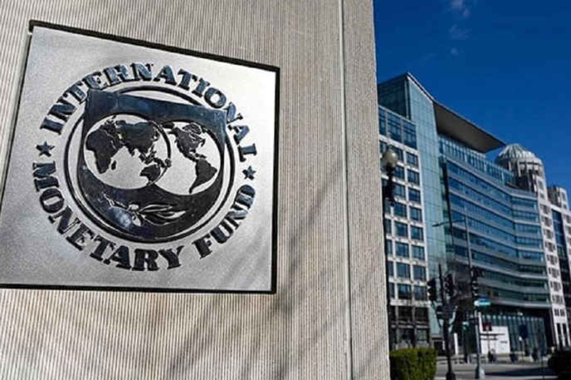    IMF completes first reviews of Jamaica  arrangements, unlocking $866 million   