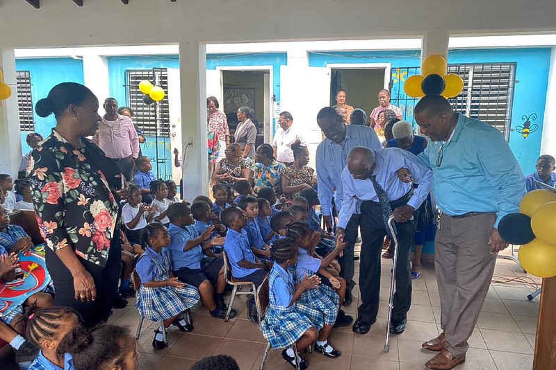 The Daily Herald - Rev. John A. Gumbs and wife receive warm welcome at ...