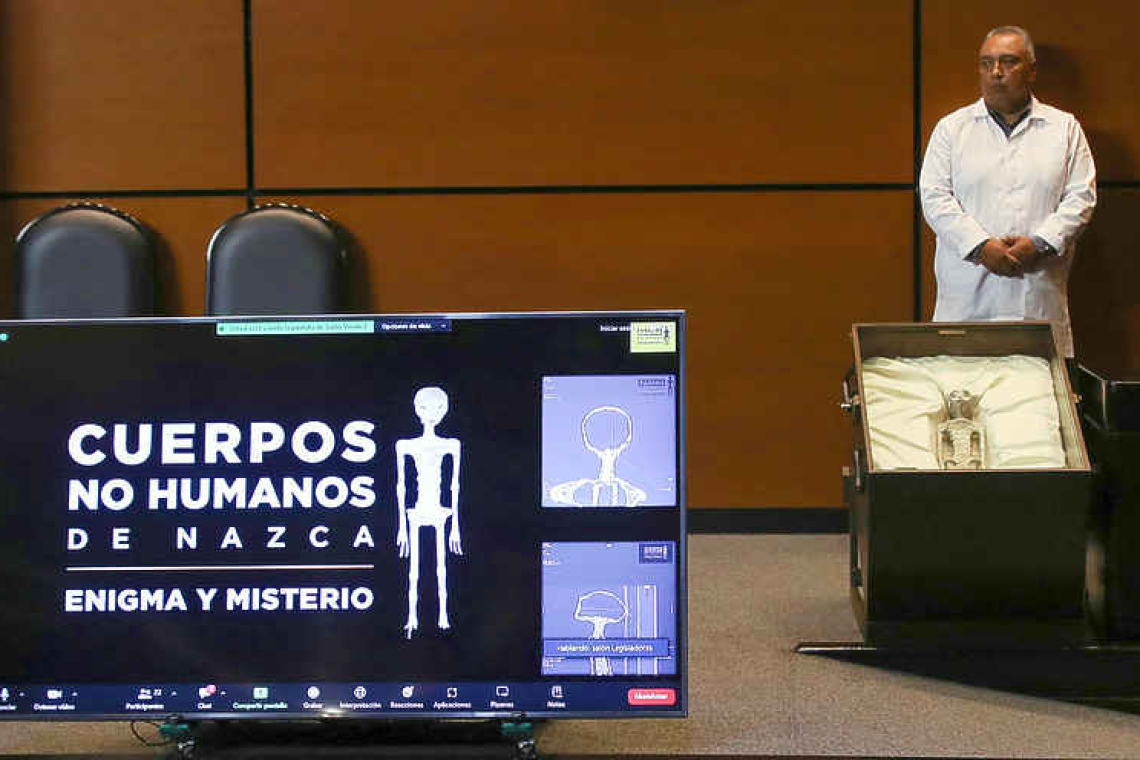 Mexican Congress holds first hearing on UFOs featuring purported 'alien' bodies 