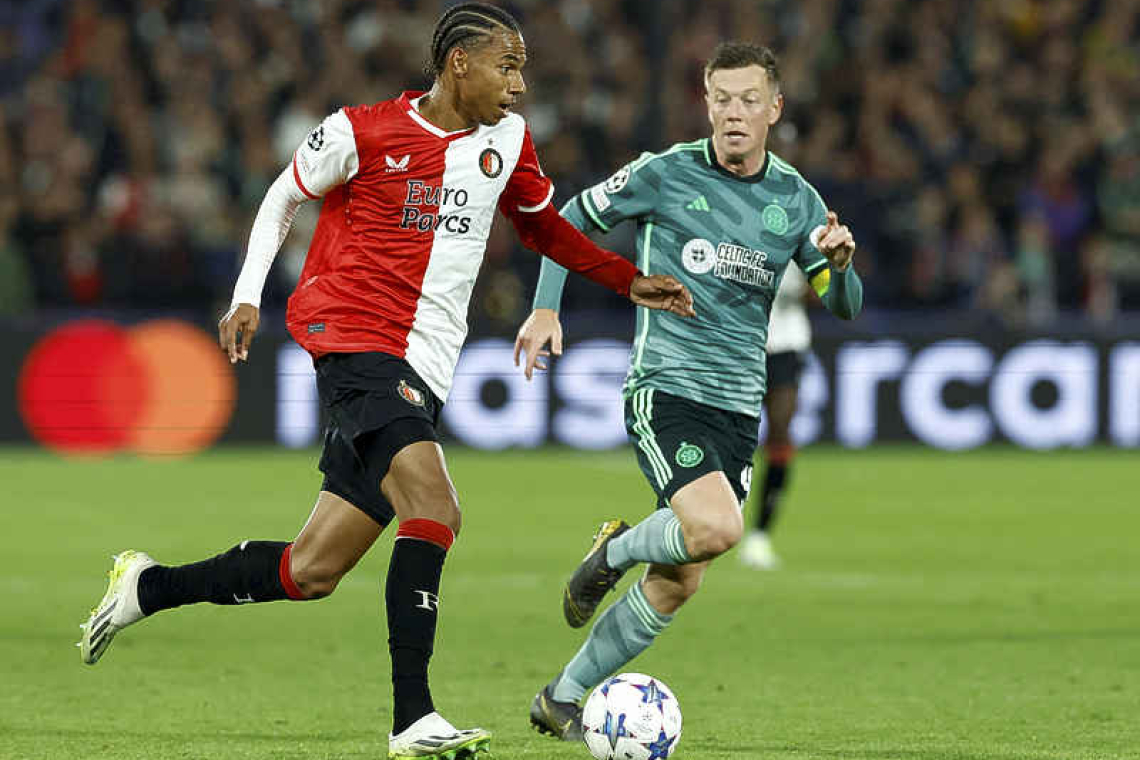 Feyenoord beat nine-man Celtic 