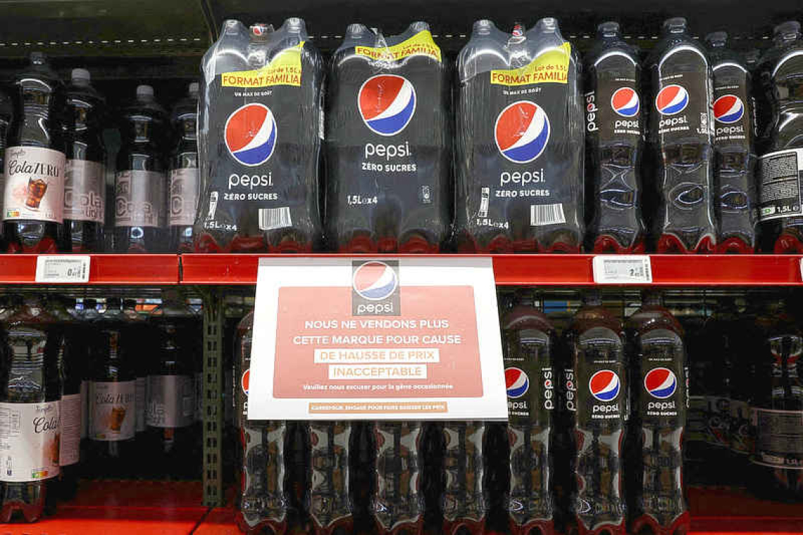 Carrefour pulls PepsiCo products over price hikes