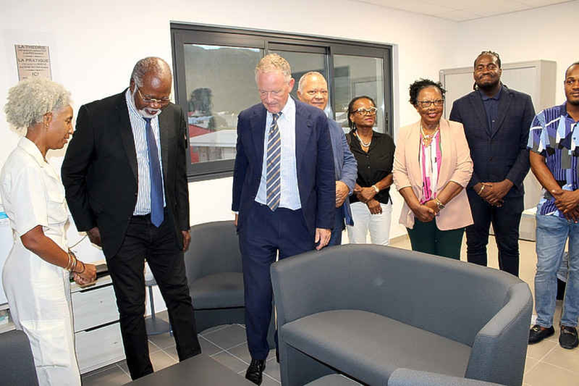 Eleven classrooms inaugurated at  Collège Roche Gravée de Moho