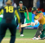 S. Africa crush Australia to reach women's T20 WC final 