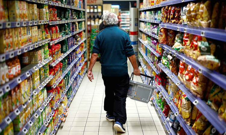 Food packaging should have labels on  front about health impact, says WHO