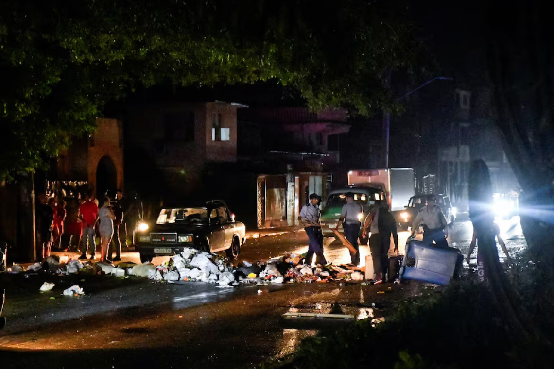 Havana, Cuban provinces see power  restored, TS Oscar leaves six dead