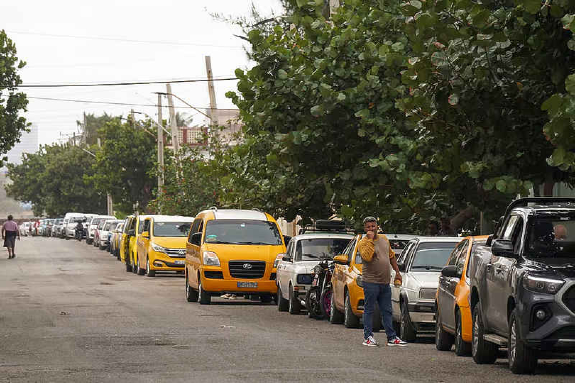 Cuba runs short on fuel at the  pump as energy crisis festers