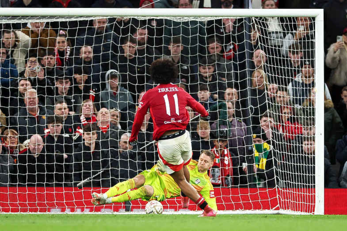 Leno is Fulham's shootout hero as they upset FA Cup holders Man United