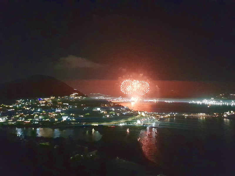 fire_works2.jpg